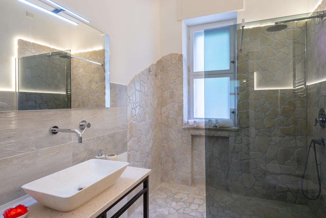 Villa Domus Salento Suites & Rooms Con Parcheggio Privato In Loco レッチェ エクステリア 写真