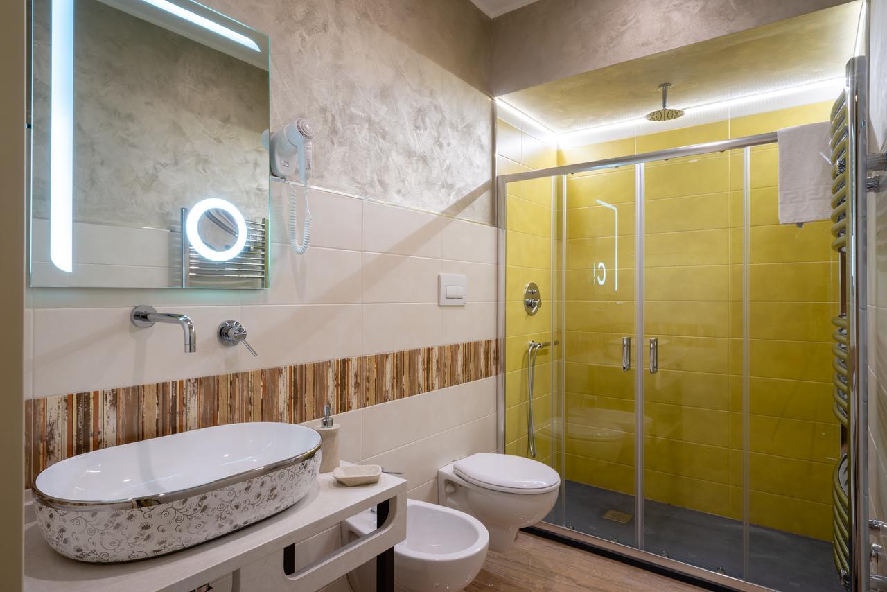 Villa Domus Salento Suites & Rooms Con Parcheggio Privato In Loco レッチェ エクステリア 写真